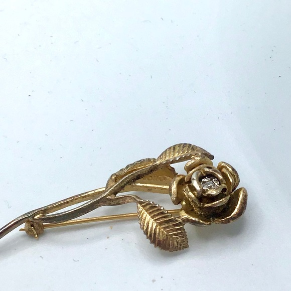 🌺RARE Vintage Gold & Genuine Diamond Brooch - Picture 4 of 16